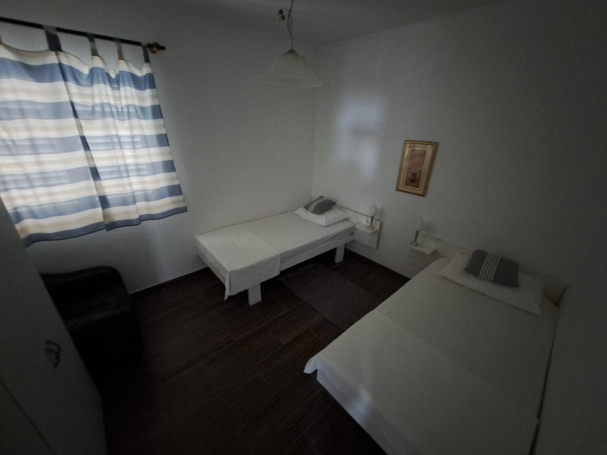 Apartmani Dusica Lumbarda Exterior foto